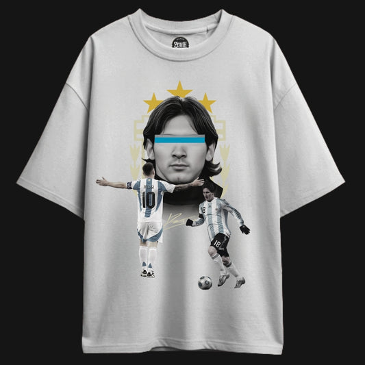Zenith Lifestyle oversized Messi T-shirt featuring graphic of Lionel Messi in Argentina jersey with artistic face design